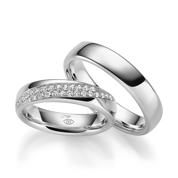 Set Klassieke trouwringen in witgoud 14 kt. met in totaal 0,28 ct. Briljant tw/si van Eternal Touch