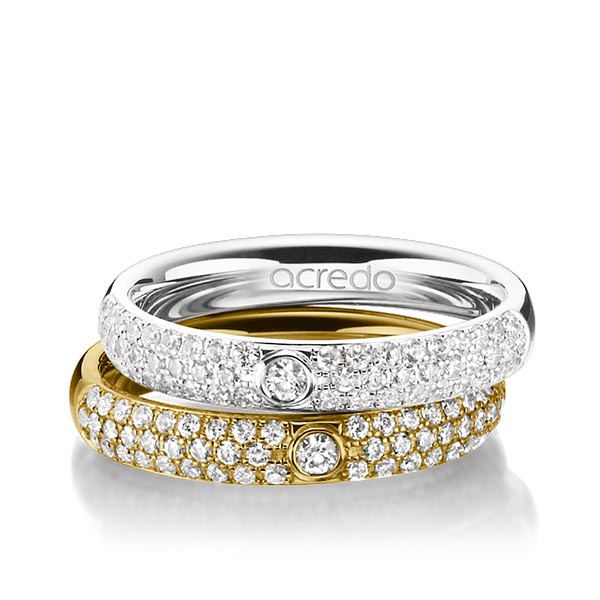 Set klassieke trouwringen in witgoud 14 kt. met in totaal 0,984 ct. Briljant tw/si van acredo