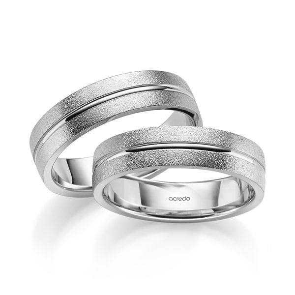 Set Klassieke trouwringen in witgoud 14 kt. van acredo Set Klassieke trouwringen in witgoud 14 kt. van acredo