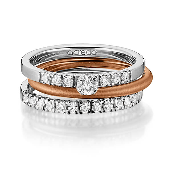 Tri-Set in roodgoud 14 kt. met in totaal 0,59 ct. Briljanten & Briljant tw/si van acredo