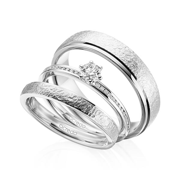 Tri-Set in witgoud 14 kt. met in totaal 0,39 ct. Briljant tw/si van acredo